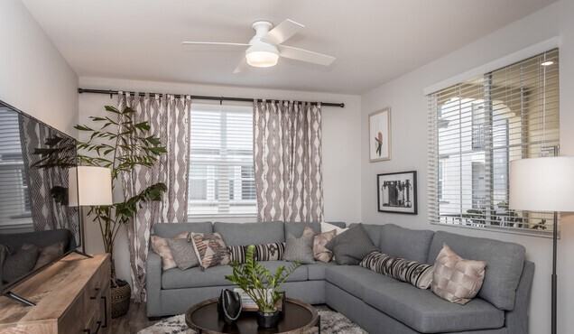 610 W Monte Carlo Blvd #0 - Photo 3 of 4