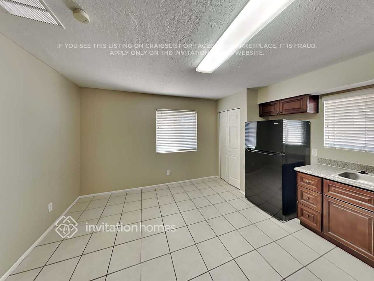 9534 E Decatur St - Photo 6 of 18