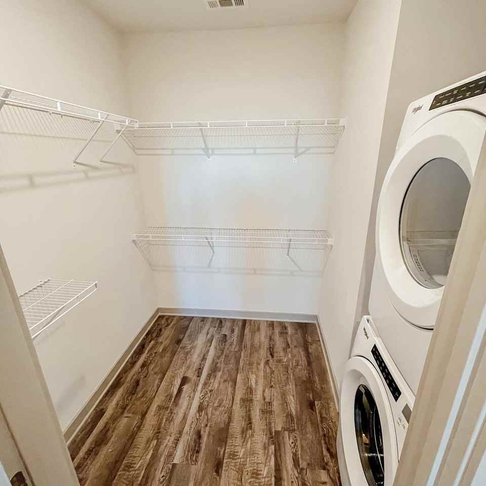 1614 Hill St 906 N Hwy 161 #0 - Photo 2 of 5