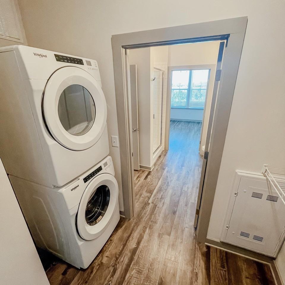 1614 Hill St 906 N Hwy 161 #0 - Photo 3 of 5