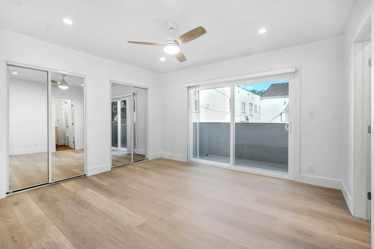 110 S Swall - Photo 5 of 37