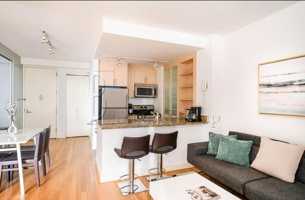 featured image of 110 Pearl St #14S