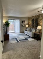 featured image of 1000 S Woodlawn Blvd