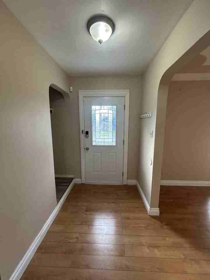 99 Thorndale Avenue - Photo 2 of 50