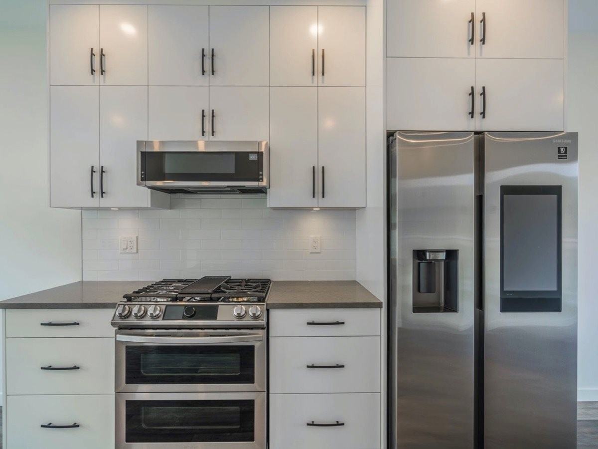 1167 Pullman Close #1 - Photo 6 of 14