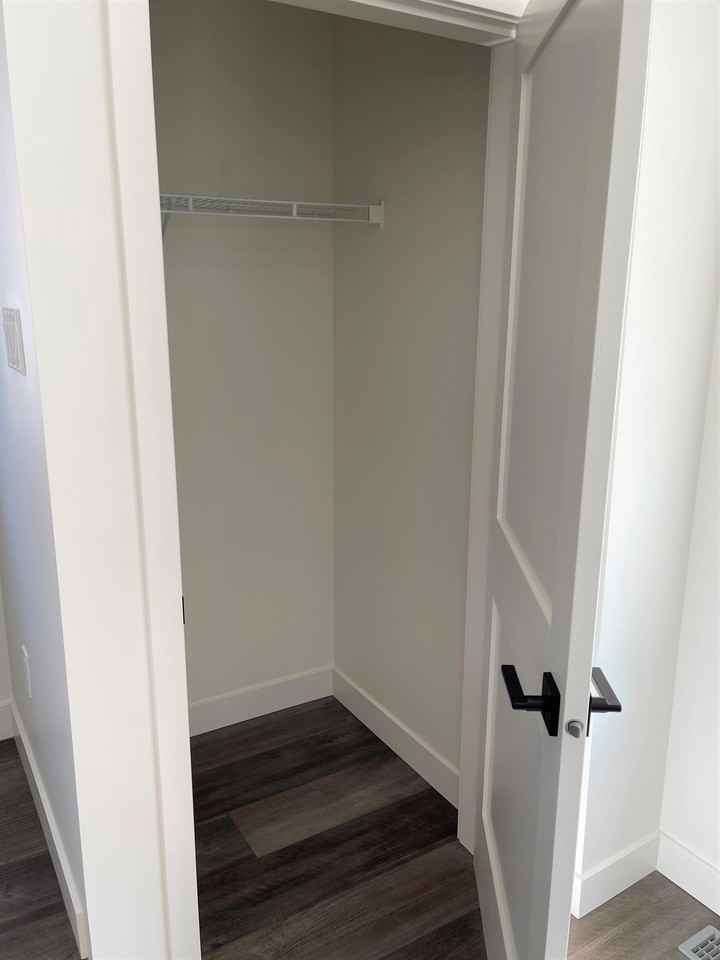 1167 Pullman Close #1 - Photo 7 of 14