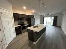 Cottage Grove Commons: 1400 N Windsor - Photo 1 of 1