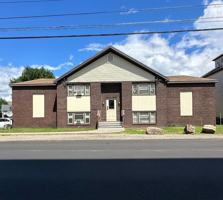 featured image of 210 Pine St