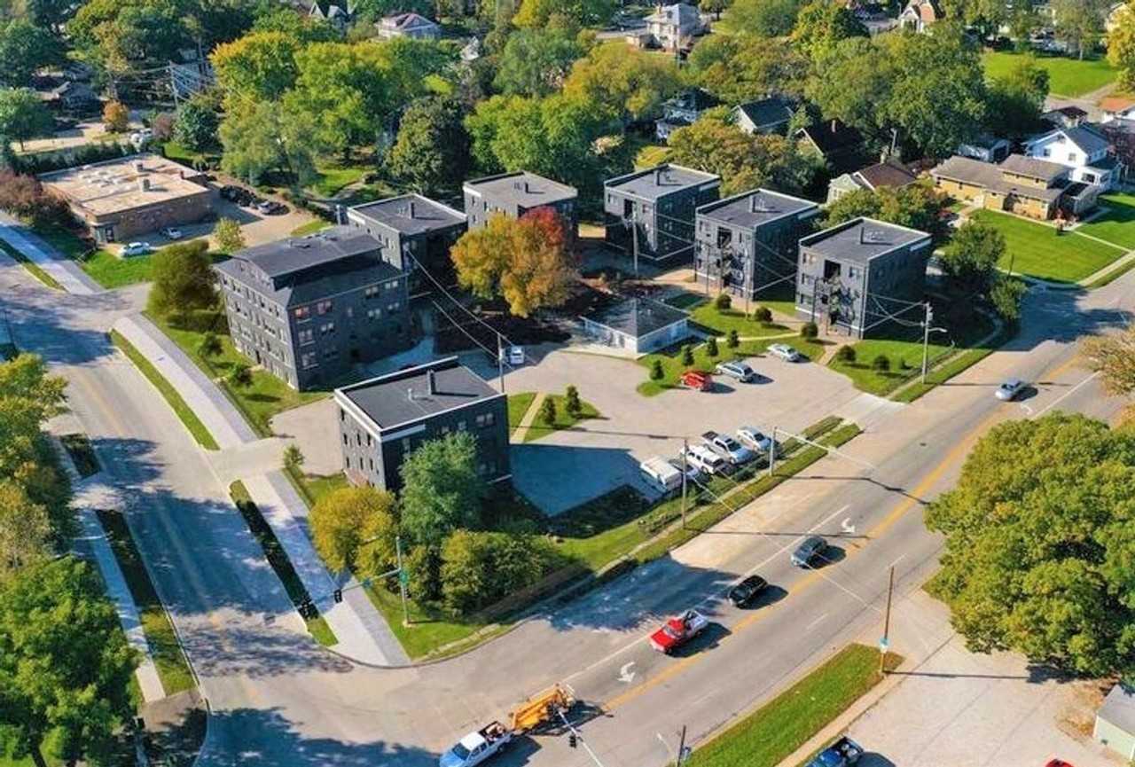 Six on 6th - Photo 4 of 47