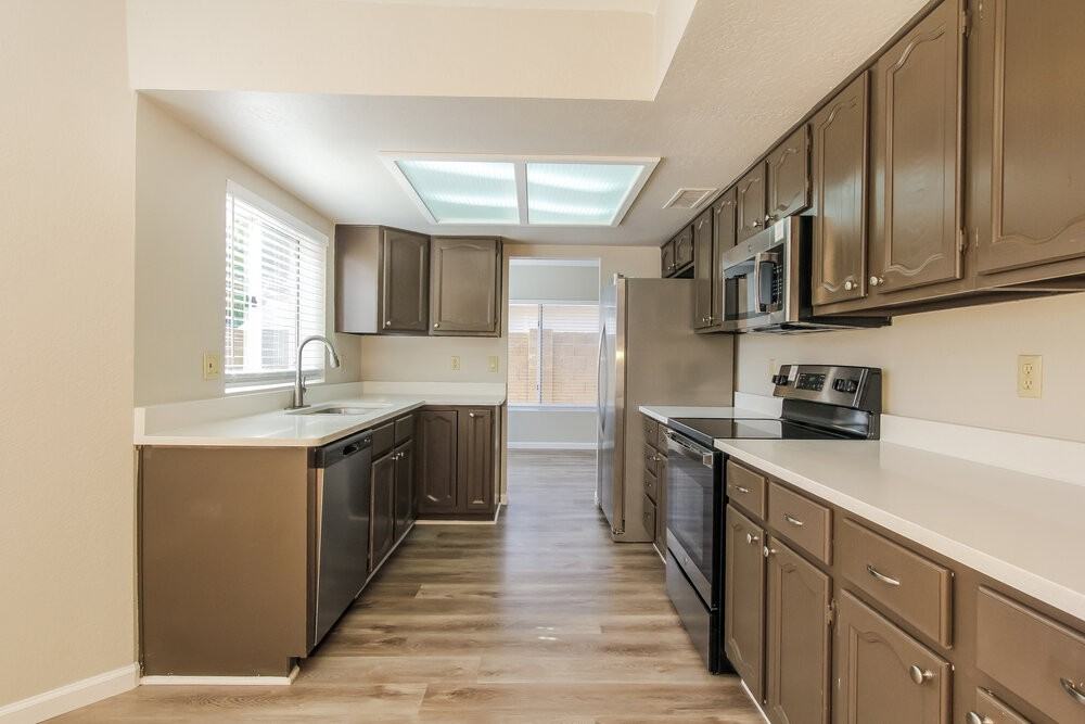 4045 W Avenida Del Sol - Photo 5 of 17