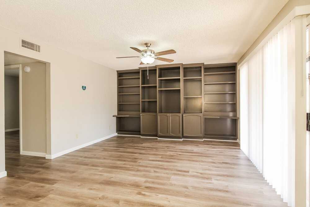 4045 W Avenida Del Sol - Photo 6 of 17