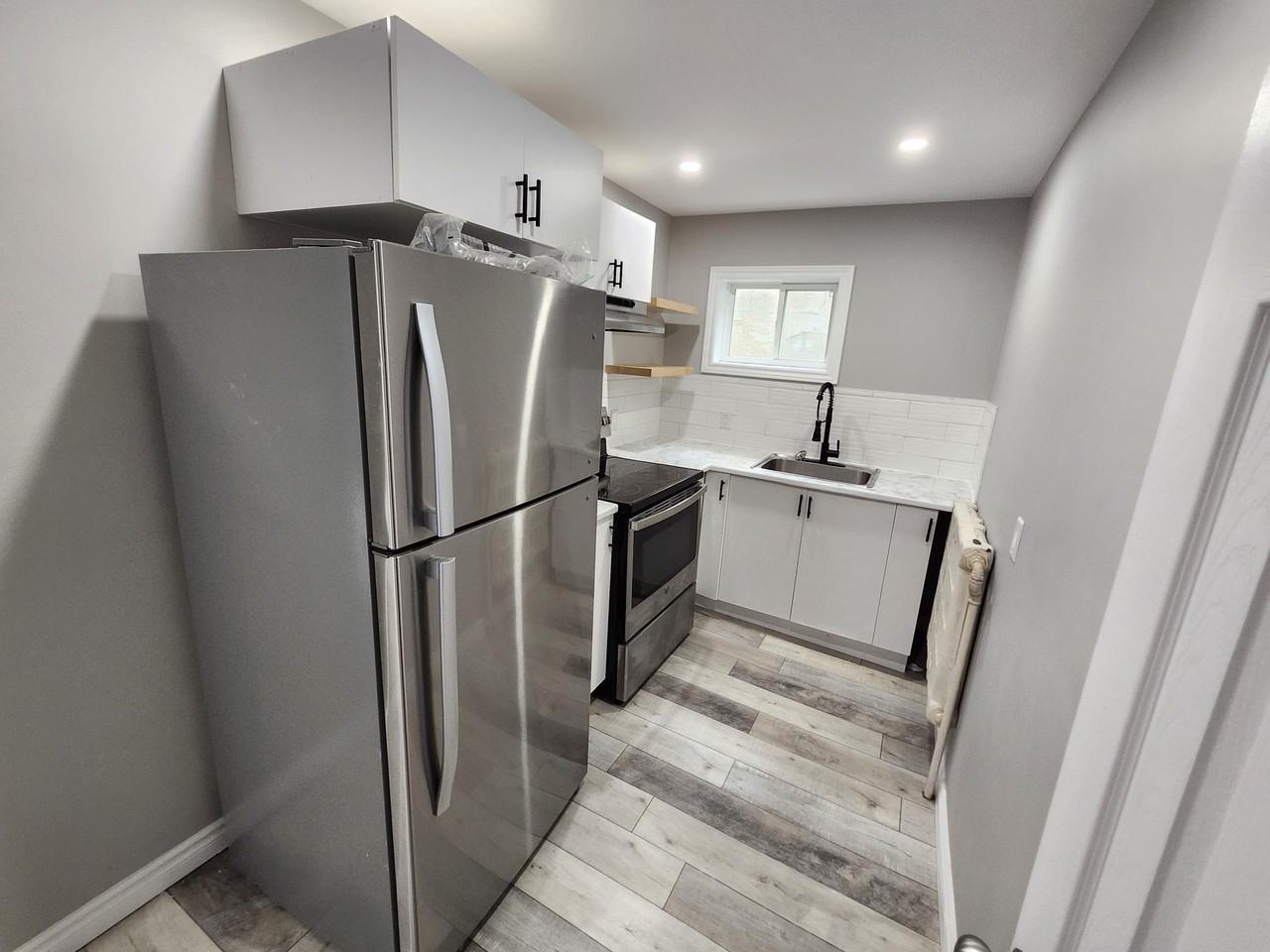 90 Wentworth Street #2 - Photo 3 of 12