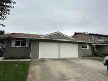 Beverly -Duplex - Photo 1 of 1