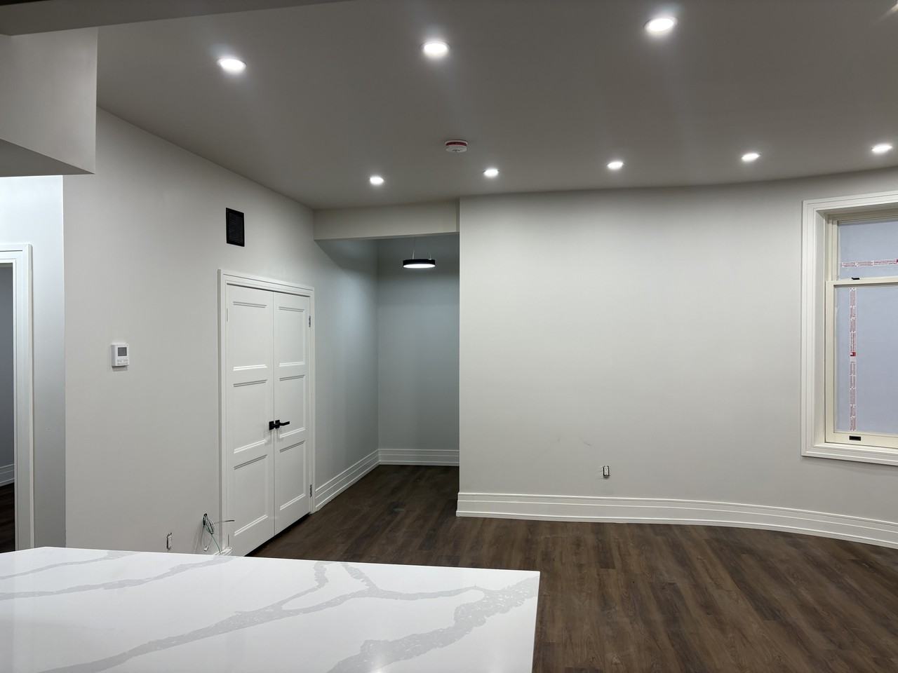 52 Charlton Avenue West #1 - Photo 3 of 13