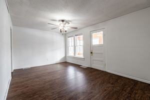 featured image of 317 Caledonia St