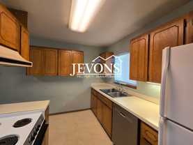 1212 S 5th Ave Yakima, WA 98902 - Photo 1 of 1