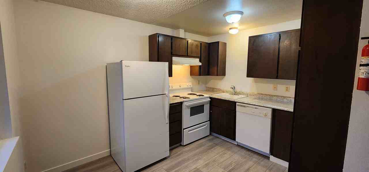 508 N Walker St #3 - Photo 2 of 12
