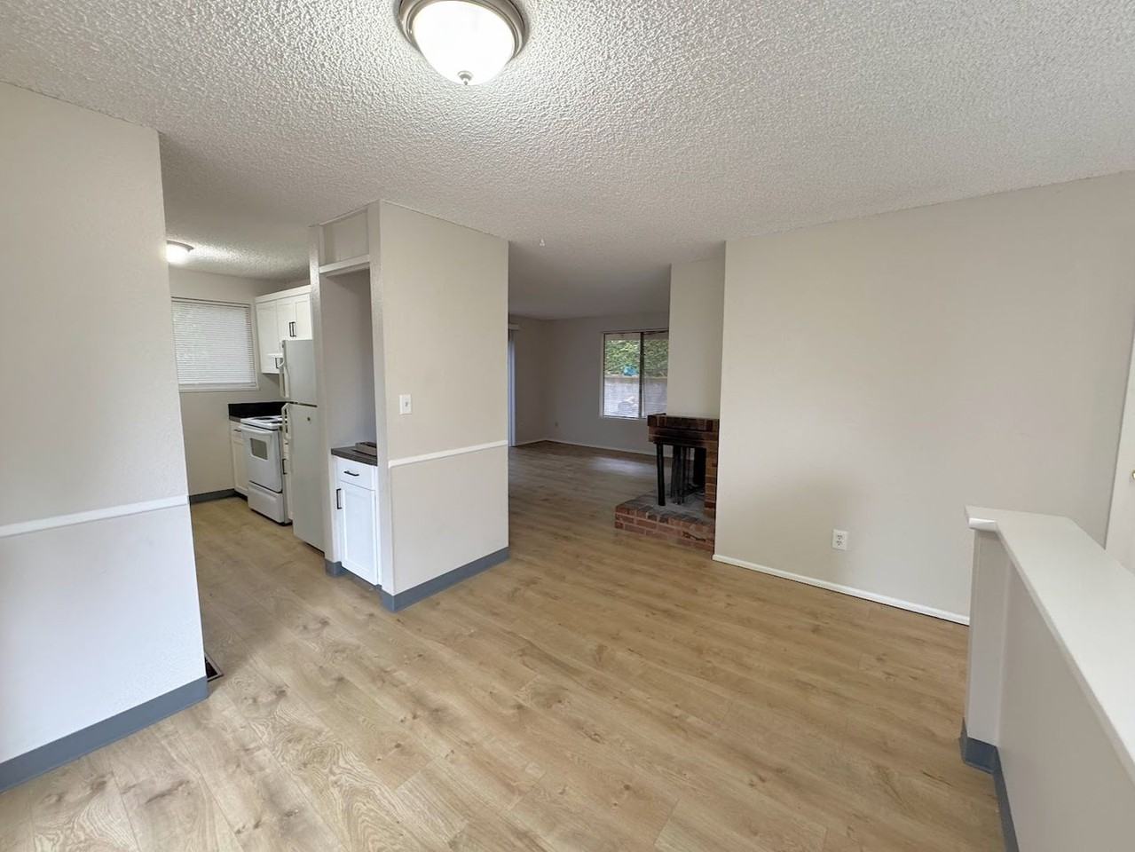 17788 Webster Rd - Photo 3 of 23