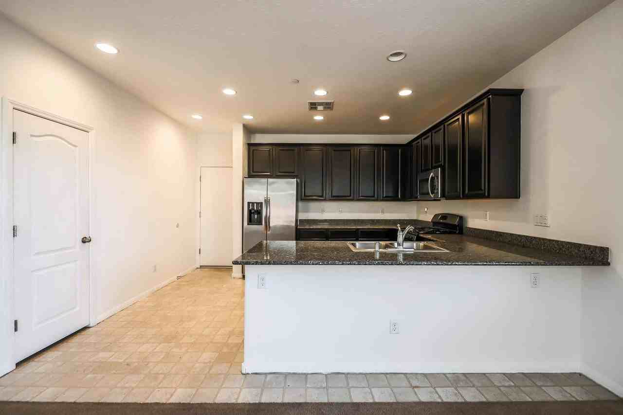 716 Calamus Palm Pl - Photo 3 of 22