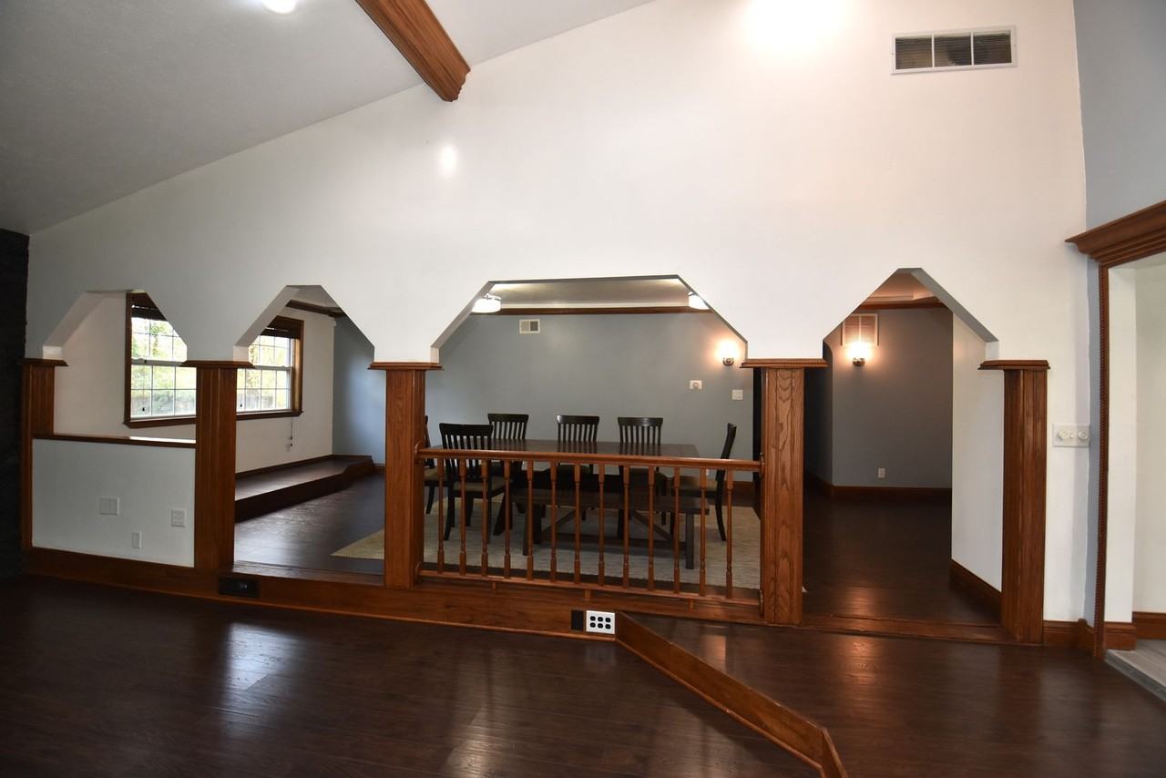 55055 Currant Road - Photo 6 of 39