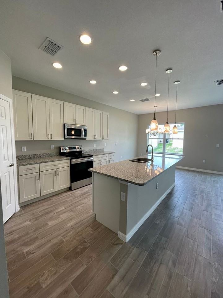 68 Andora Court - Photo 2 of 15