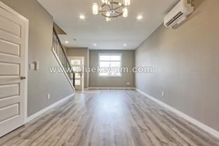 2711 Broadway St - Photo 1 of 1