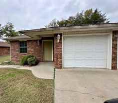 303 Holly St - Photo 1 of 1