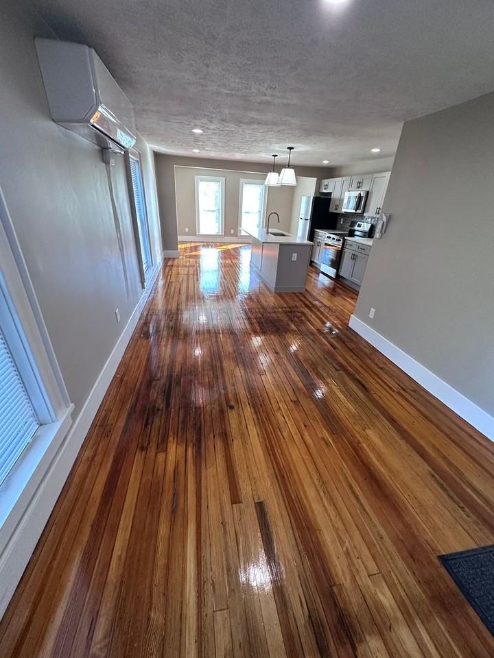 209 East Seneca Street #C - Photo 2 of 12