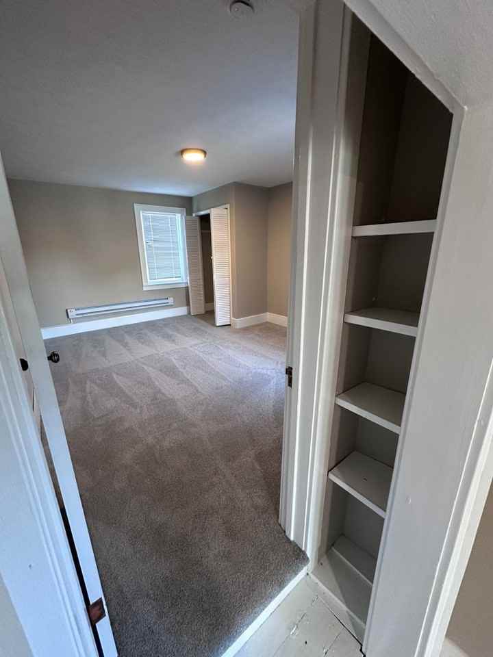 209 East Seneca Street #C - Photo 3 of 12