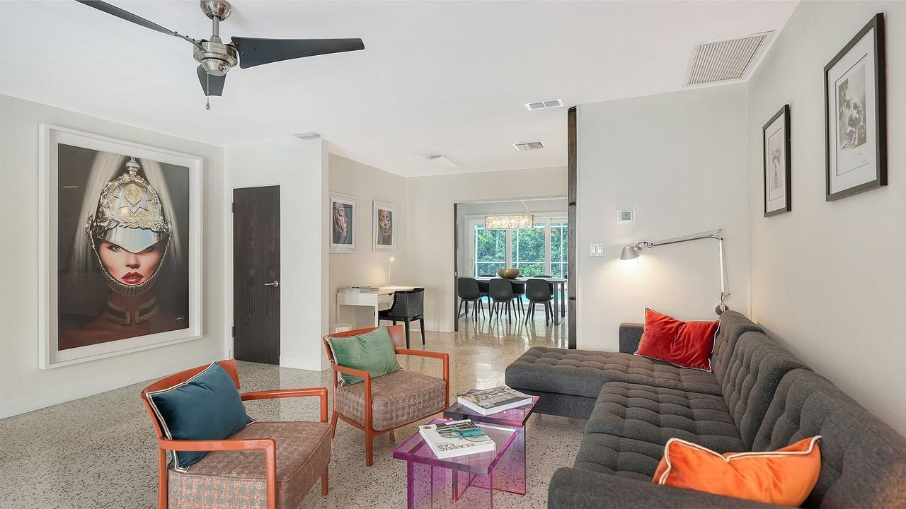 4925 Bay Shore Road - Photo 5 of 25