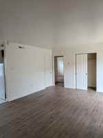 featured image of 1001 N Spring St