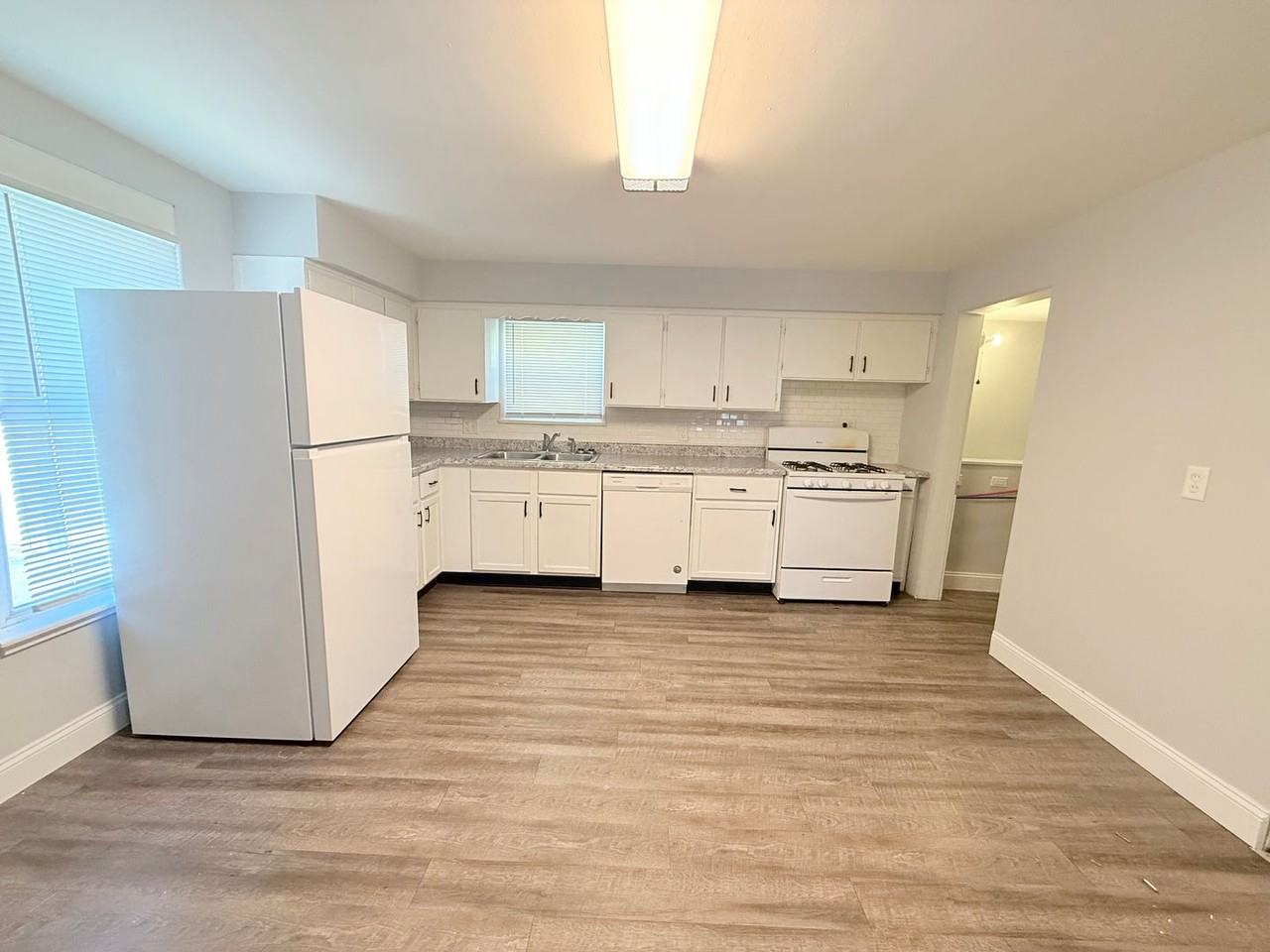 340 East Baker Street - Photo 4 of 16