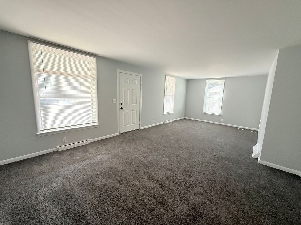 340 East Baker Street - Photo 5 of 16