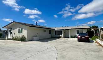 13631 Goldenwest St - Photo 1 of 1