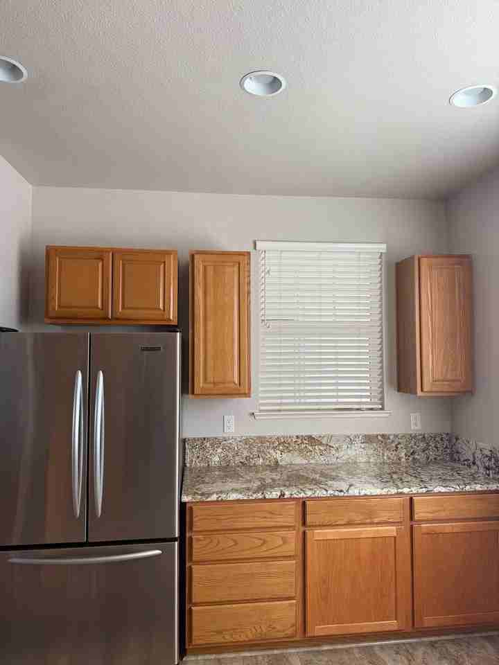 1210 Shadow Ln - Photo 3 of 13