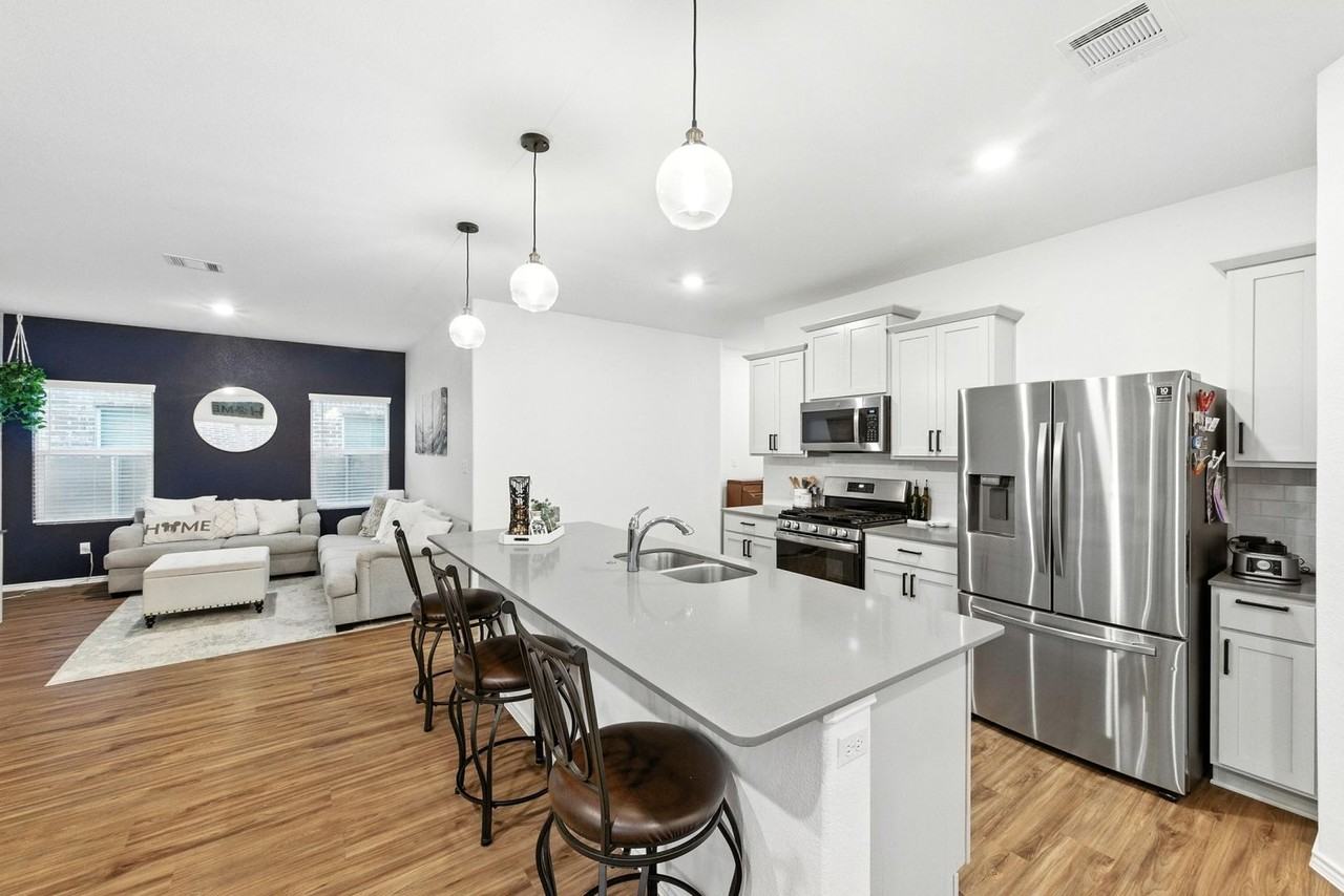 112 Cherry Ridge Rd - Photo 6 of 34