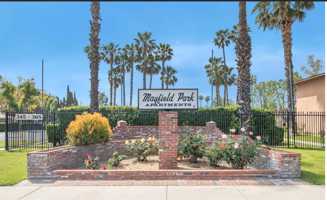 featured image of 345 W 41st St