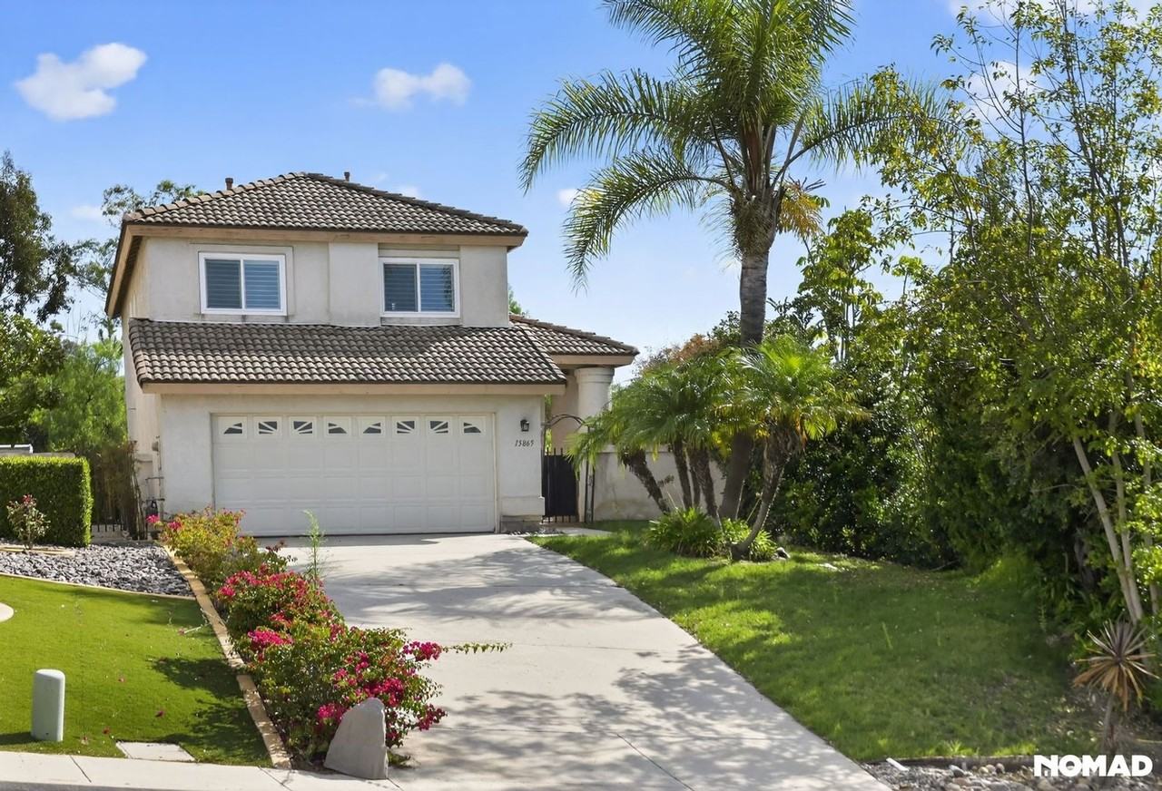 15865 Lofty Trail Dr - Photo 3 of 42