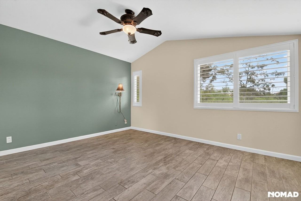 15865 Lofty Trail Dr - Photo 4 of 42