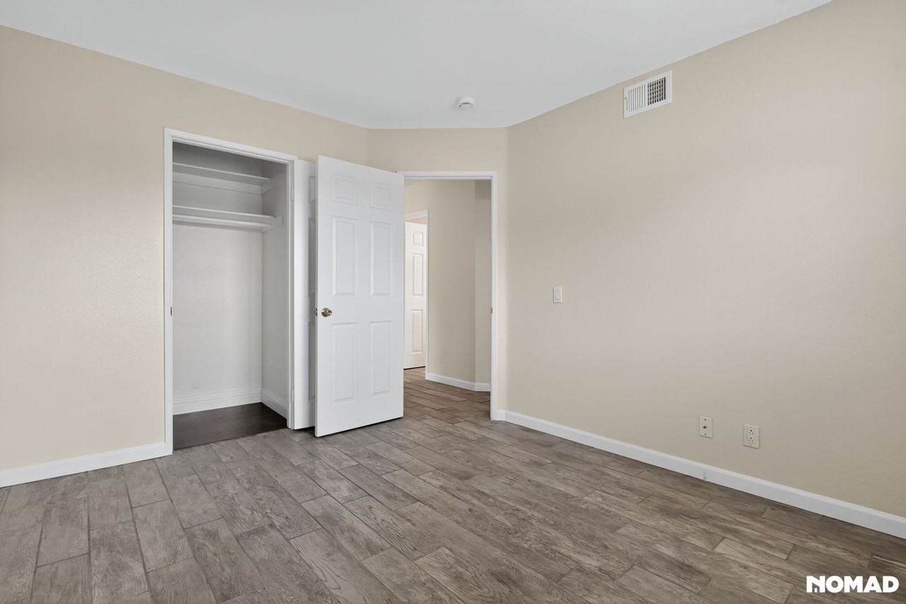 15865 Lofty Trail Dr - Photo 6 of 42