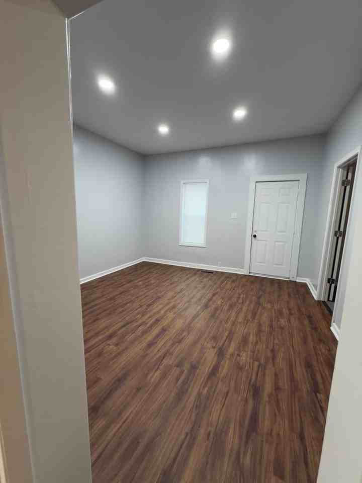 120 East 14th Street - Photo 3 of 14