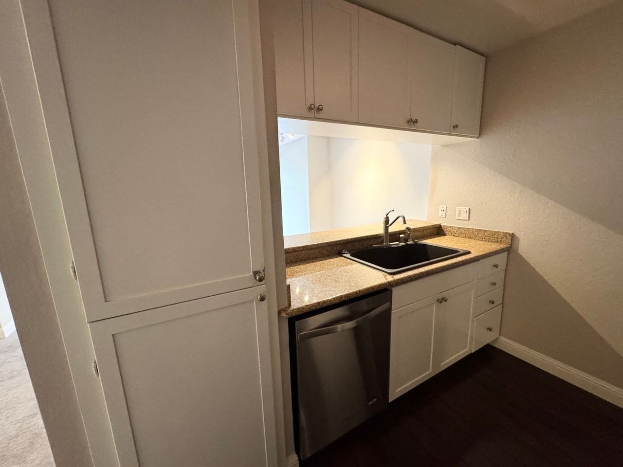 1087 Murrieta Blvd #243 - Photo 5 of 11