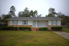 608 S College St - Photo 1 of 1