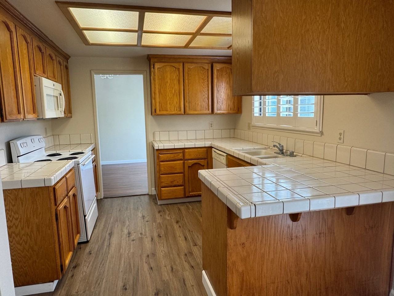 850 Cordwell Circle - Photo 5 of 20