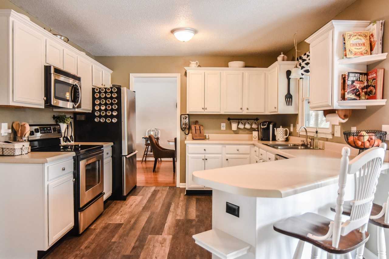 2009 W Creek Ct - Photo 6 of 20