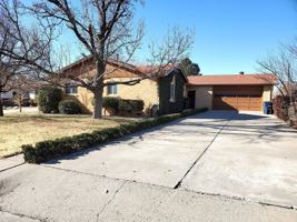 featured image of 2621 Virginia St Ne