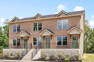 featured image of 923 Greenwood Ave