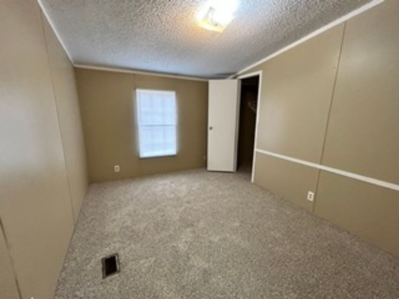 7051 Larkin Pl E - Photo 5 of 8