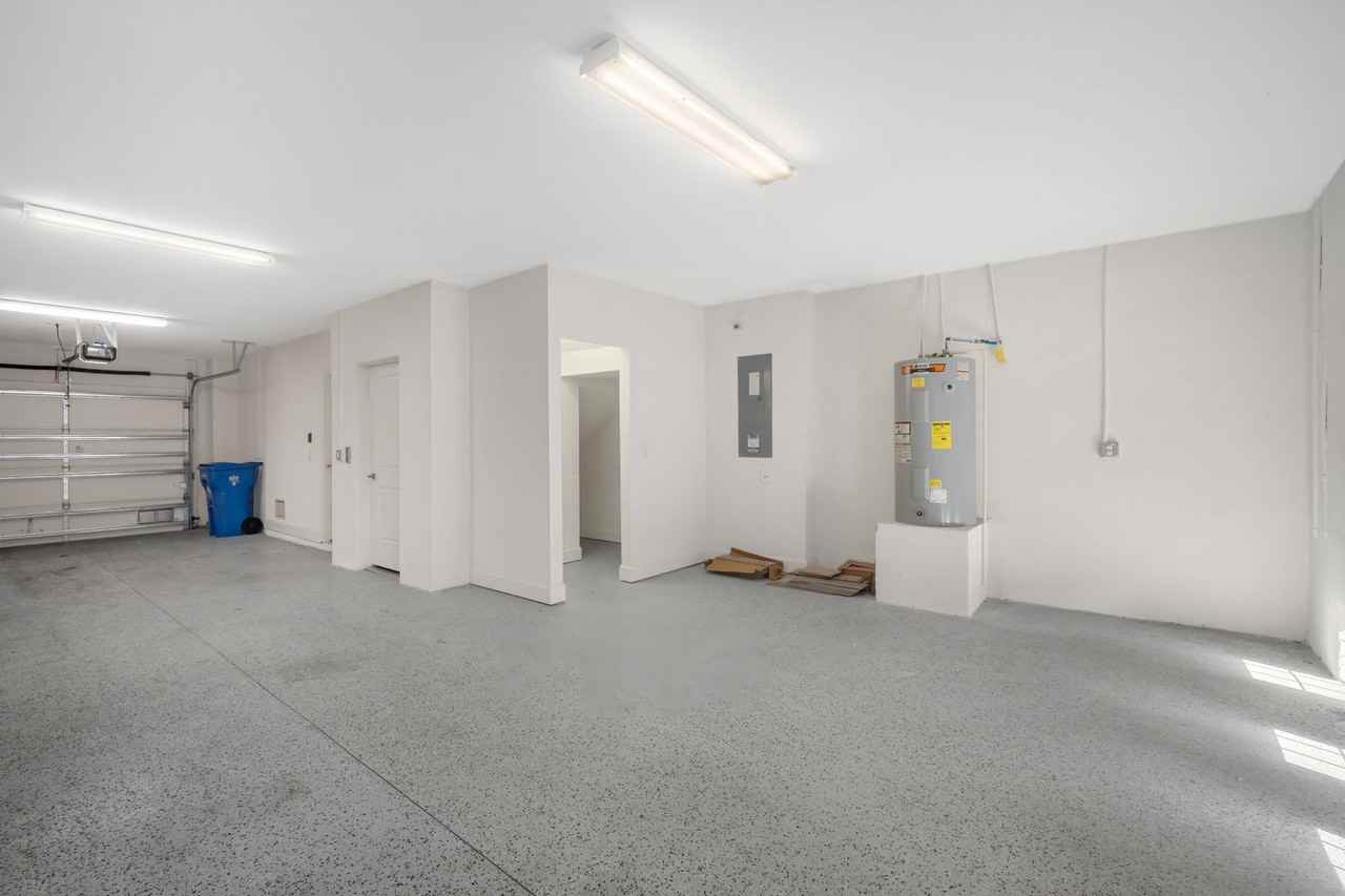 4055 Rocky Shores Dr - Photo 5 of 32