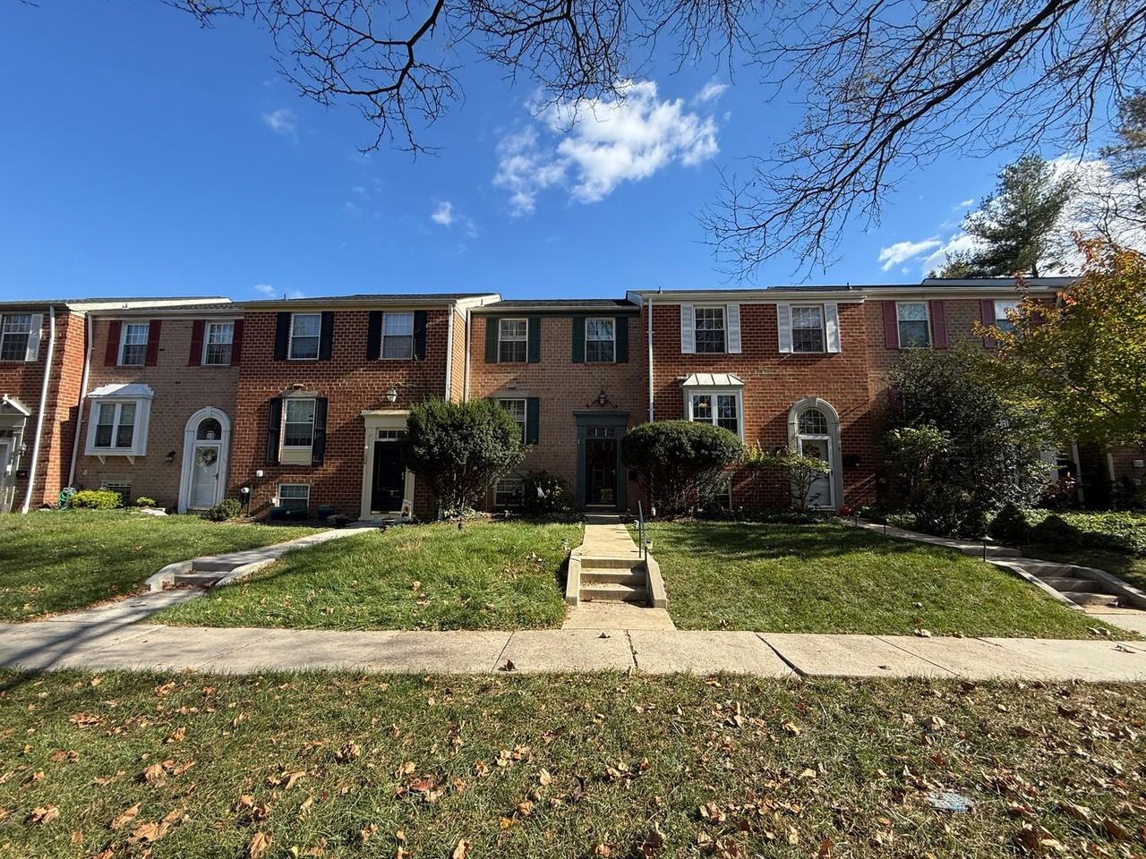 7 Blondell Ct - Photo 2 of 25